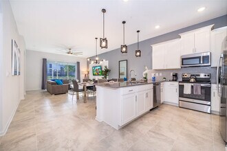 8863 Cabot Cliffs Dr in Orlando, FL - Building Photo - Building Photo