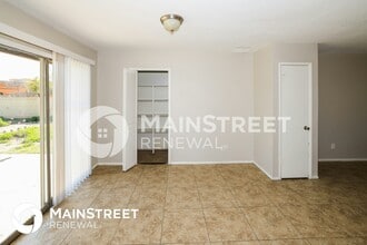 3043 N 75th Dr in Phoenix, AZ - Building Photo - Building Photo