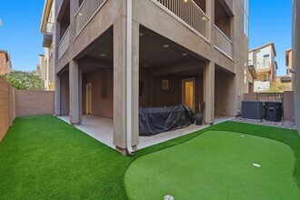 7059 W Stardust Dr in Chandler, AZ - Building Photo - Building Photo