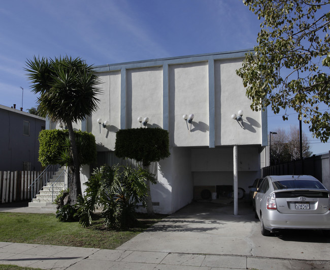 923 N Hudson Ave in Los Angeles, CA - Foto de edificio - Building Photo