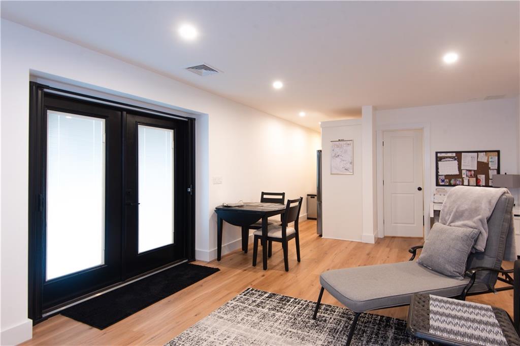 63 Bancroft Dr in Portsmouth, RI - Building Photo