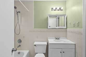 720 Woodburn Rd in Rockville, MD - Building Photo - Building Photo