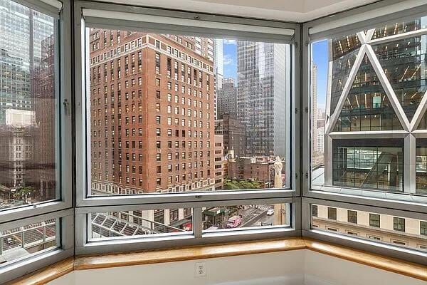 301 W 57th St