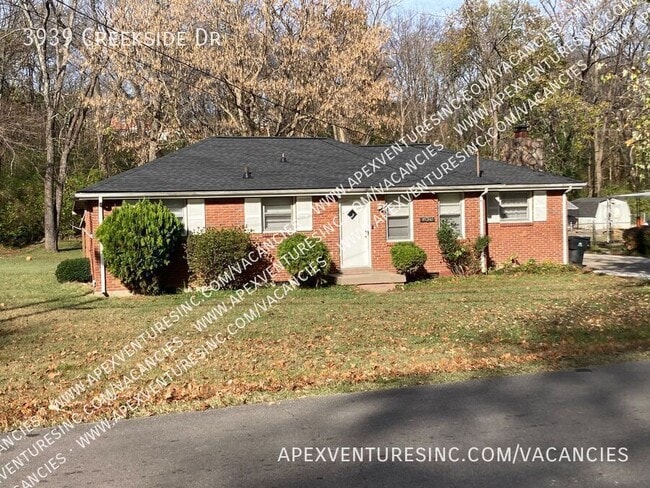 property at 3939 Creekside Dr