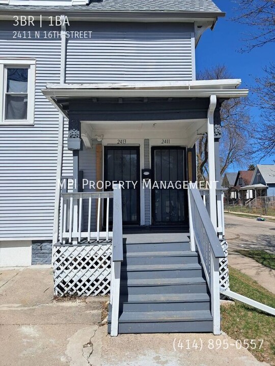 2411 N 16th St in Milwaukee, WI - Foto de edificio