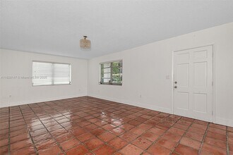 309 Bird Rd in Coral Gables, FL - Building Photo - Building Photo