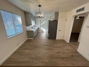 1608-1610 S Central St in Visalia, CA - Building Photo - Building Photo