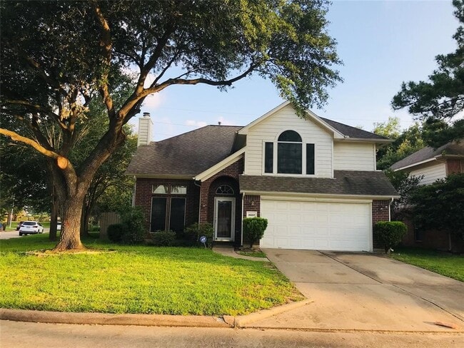 property at 18307 N Willow Bluff Rd