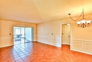 10374 Carrollwood Ln in Tampa, FL - Building Photo - Building Photo