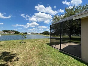 2817 Maguire Dr in Kissimmee, FL - Building Photo - Building Photo