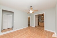 3110 N Racine Ave, Unit #R in Chicago, IL - Building Photo - Building Photo