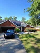 265 Miller St in Hinesville, GA - Building Photo