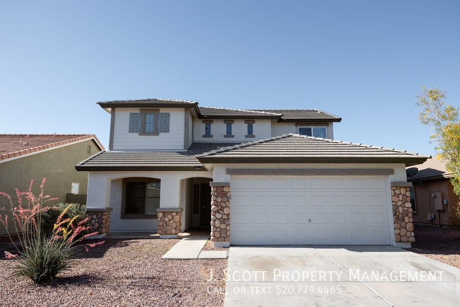 1795 W Gold Mine Way in San Tan Valley, AZ - Building Photo
