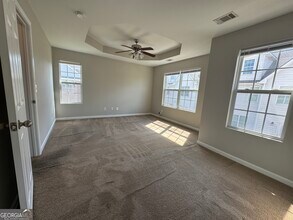 272 Village Dr in Loganville, GA - Building Photo - Building Photo