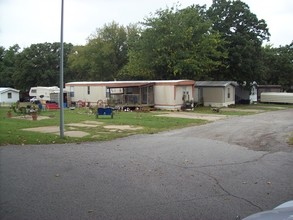 TRAILS END MOBILE HOME PARK in Catoosa, OK - Building Photo - Building Photo