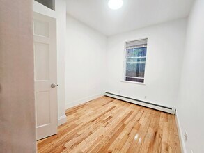 53 Joy St, Unit 1R in Boston, MA - Foto de edificio - Building Photo