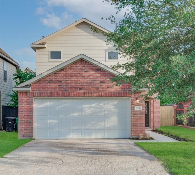 property at 8902 Edgebrook Dr