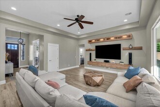 428 E Steeplechase Rd in Washington, UT - Building Photo - Building Photo