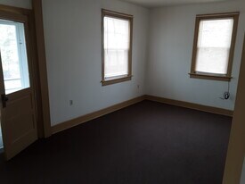 32 Milford St, Unit 2