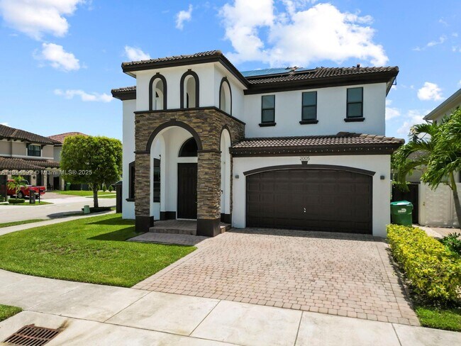 2005 SW 145th Ave in Miami, FL - Building Photo - Building Photo