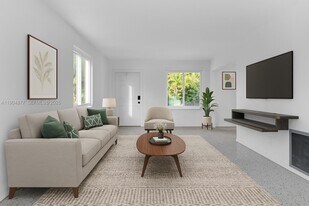 2931 SW 39th Ave in Miami, FL - Building Photo