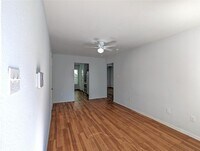 2511 Rosalie St photo'