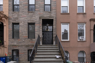 260 President Street in Brooklyn, NY - Foto de edificio - Building Photo