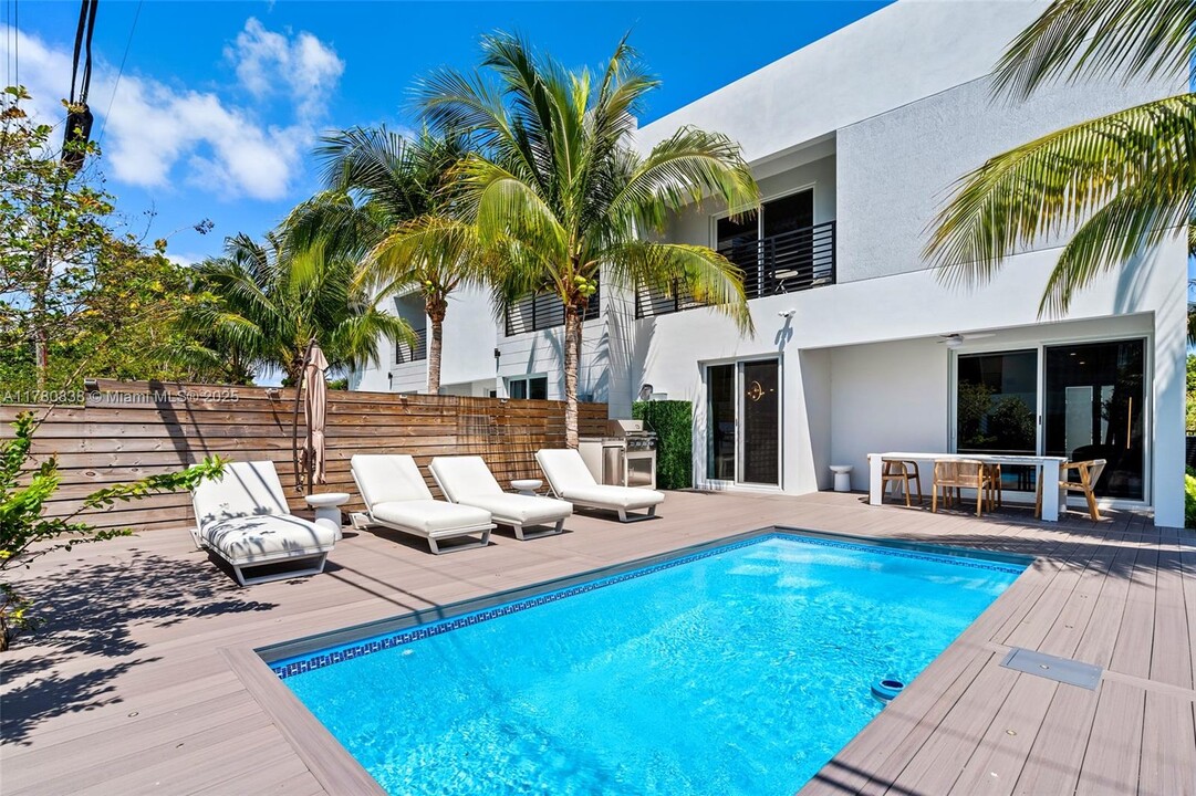 2290 SE 6th St in Pompano Beach, FL - Building Photo