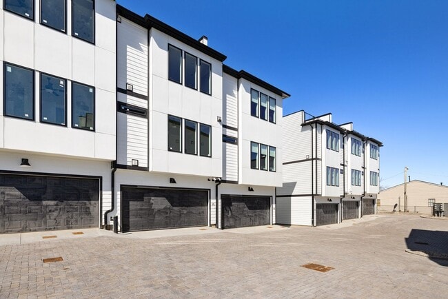 223 Oceola Ave in Nashville, TN - Building Photo - Building Photo