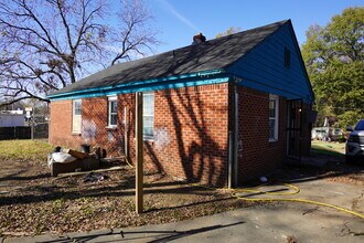 2361 Joy Ln in Memphis, TN - Building Photo - Building Photo