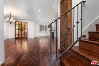 3833 Huron Ave-Unit -4 in Culver City, CA - Building Photo - Building Photo