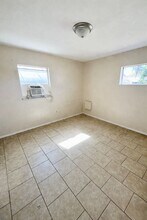 5743 11th St in Zephyrhills, FL - Building Photo - Building Photo