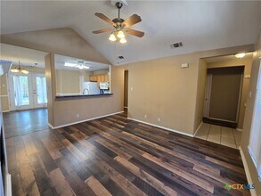 2160 Cornerstone Dr in New Braunfels, TX - Building Photo - Building Photo