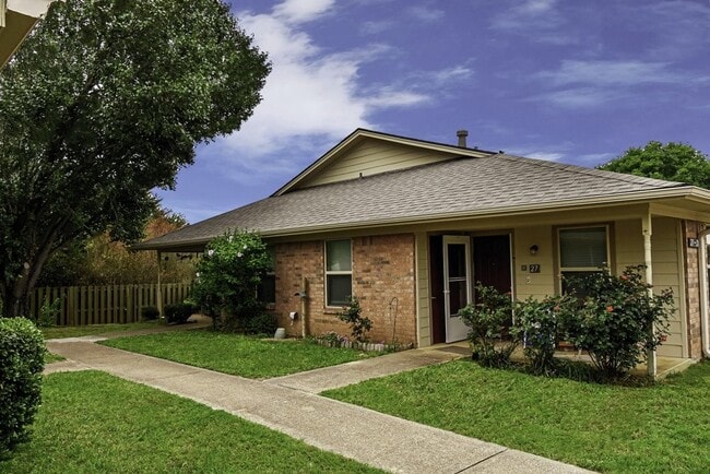 property at 417 E Main St