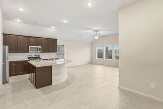 1322 Wild Mustang Trl in Richmond, TX - Building Photo - Building Photo