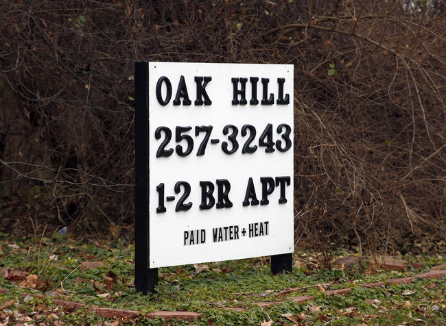 Oak Hill Apartments in Indianapolis, IN - Building Photo - Building Photo