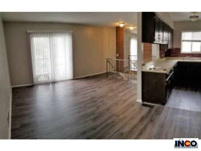 3351 S Field St in Lakewood, CO - Building Photo - Building Photo