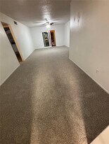 7667 Abonado Rd in Tampa, FL - Building Photo