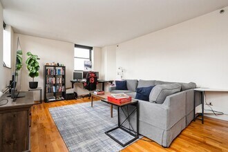 80 Park Ave in Hoboken, NJ - Building Photo - Building Photo