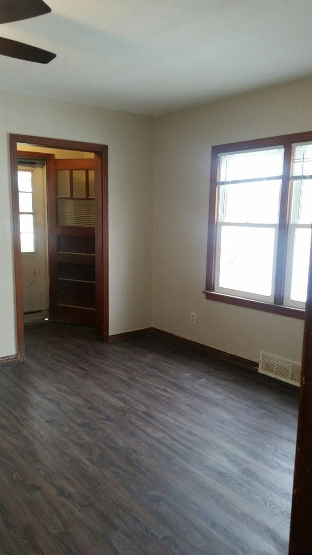 3240 Nebraska St in Sioux City, IA - Building Photo - Building Photo