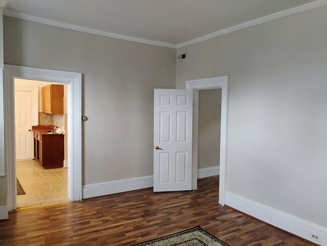 903 Ridge Rd in Wilmette, IL - Building Photo - Building Photo