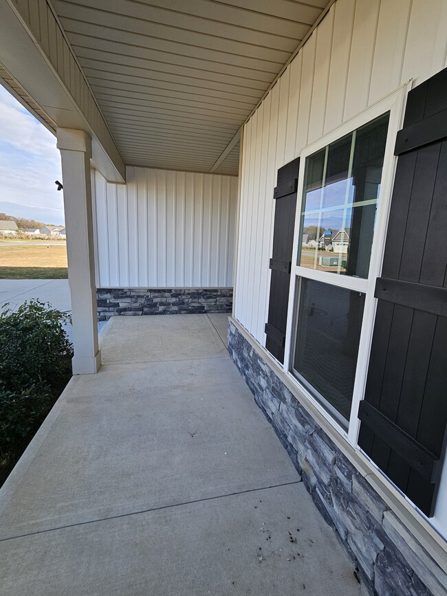 202 Mutton Dr in Pikeville, NC - Building Photo - Building Photo