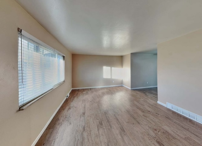 9170 Lander St in Westminster, CO - Foto de edificio - Building Photo