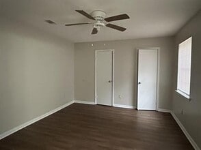 220 Garden Cir in Hinesville, GA - Building Photo - Building Photo