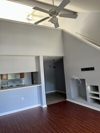 2738 W Tharpe St, Unit 1348 in Tallahassee, FL - Foto de edificio - Building Photo