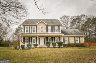 105 N Oakland Cir in Mcdonough, GA - Building Photo