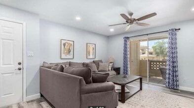 1880 E Morten Ave, Unit 105 in Phoenix, AZ - Foto de edificio - Building Photo