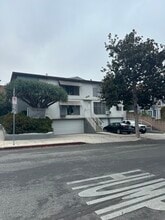 6108 Carmen Pl in Los Angeles, CA - Building Photo - Building Photo