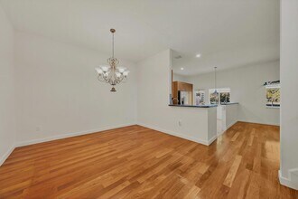 2724 Treasure Cove Cir in Fort Lauderdale, FL - Building Photo - Building Photo
