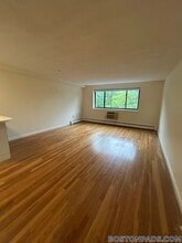 66 Homer Ave, Unit 301 in Cambridge, MA - Building Photo - Building Photo